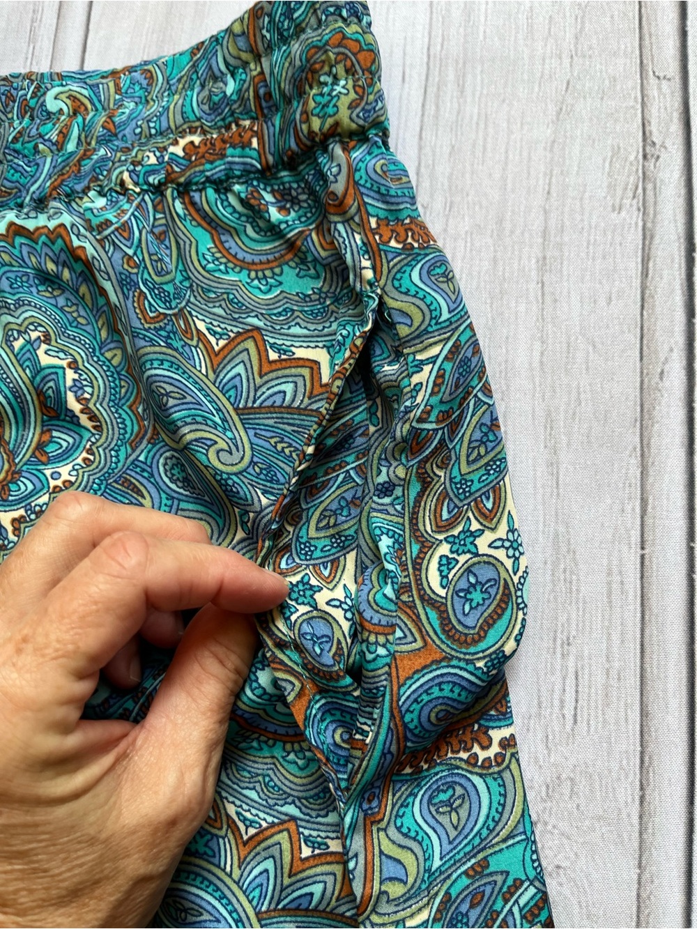 Philosophy Republic teal paisley wide leg pull on palazzo lounge pant.Size small - Picture 7 of 16